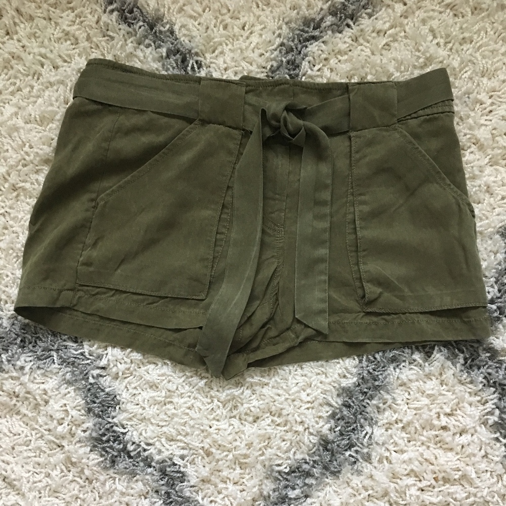 Loft Shorts